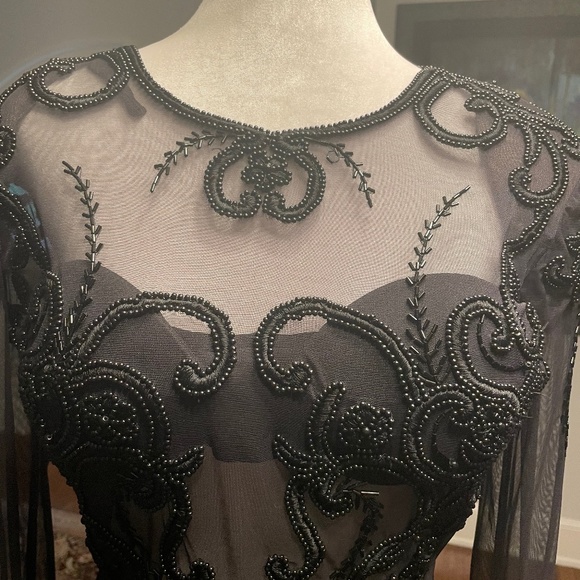 Luxury Helen STORY REAL CLASSICS - LONDON Shear long  top with beads/embroidery - Picture 2 of 8